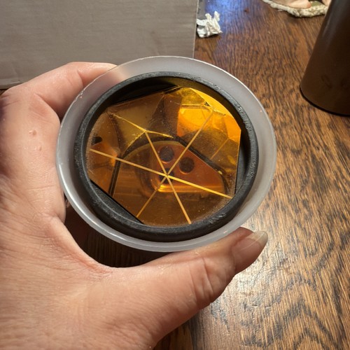 Trihedral circular surveying - circular,