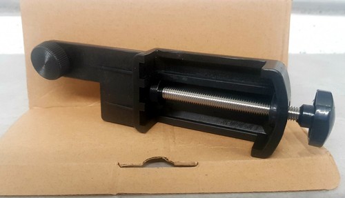 Laser receiver detector - , clamp